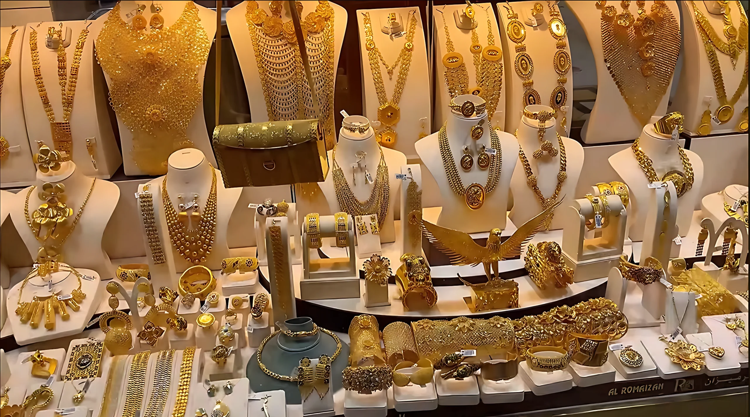 Gold Price Today: जानें 24K, 22K और 18K गोल्ड के ताजा भाव (31 दिसंबर 2025)