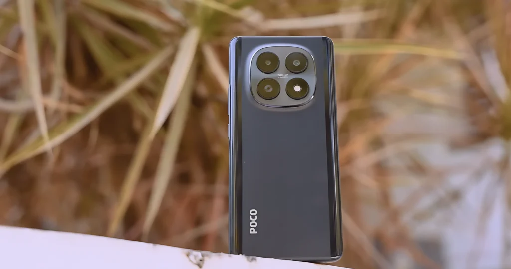 Poco M8 Review