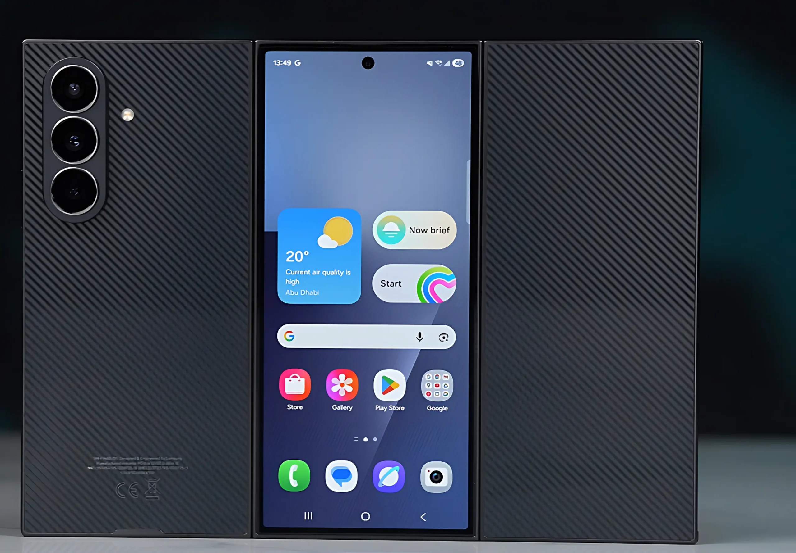 Samsung Galaxy Z Tri-Fold : 10-इंच की स्क्रीन वाला दुनिया का सबसे अनोखा स्मार्टफोन!